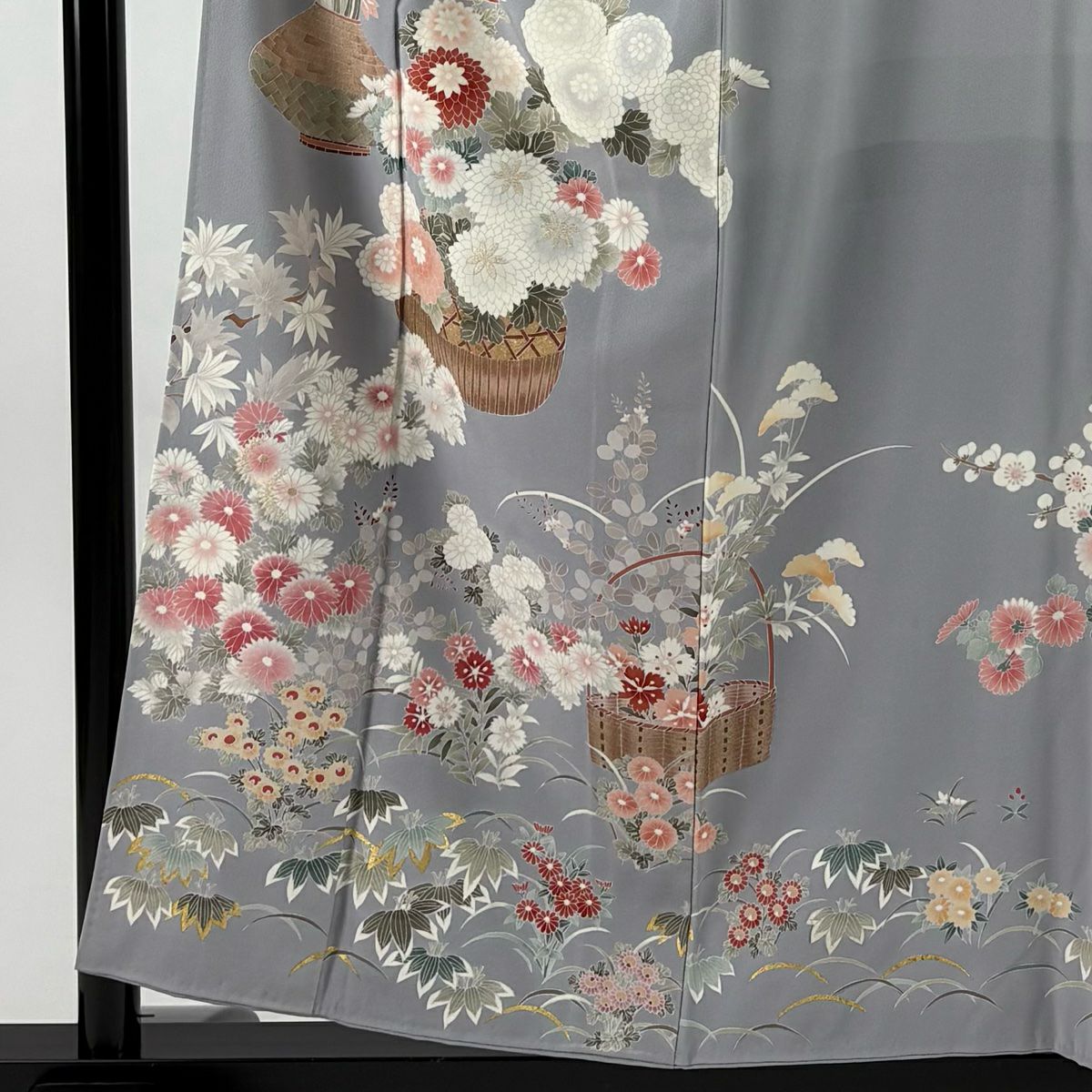 灰色留袖禮服 身長156.5cm 袖長64cm M 雙層 花籠 菊花 金絲 金銀彩 純蠶絲 秀品級 一個紋