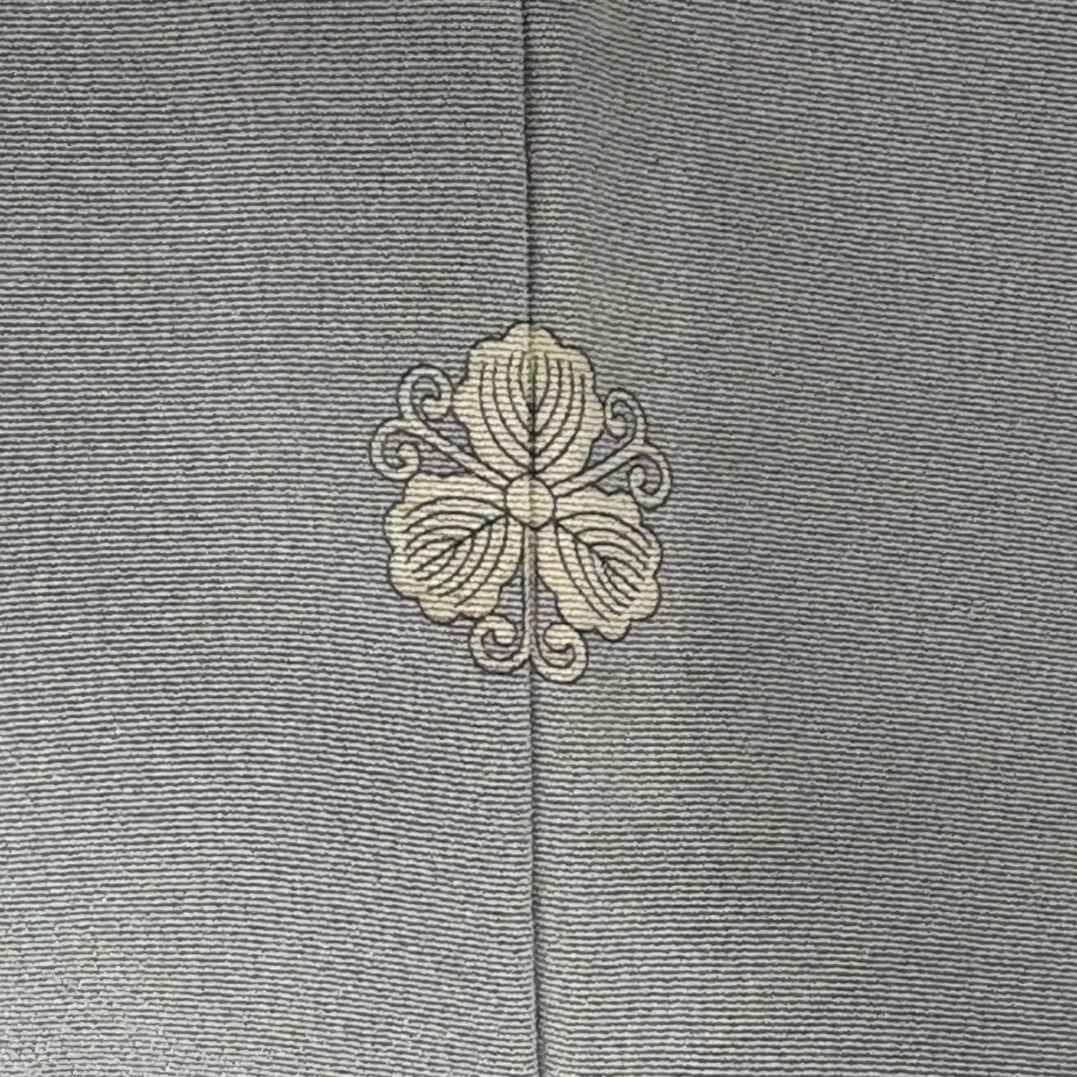 灰色留袖禮服 身長156.5cm 袖長64cm M 雙層 花籠 菊花 金絲 金銀彩 純蠶絲 秀品級 一個紋