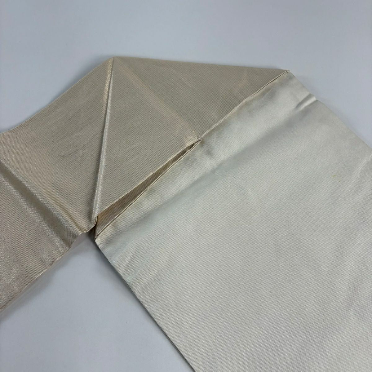 名古屋帶 優品級 關西仕立 雜草 菊花花 金金箔 刺繡 米色 純蠶絲