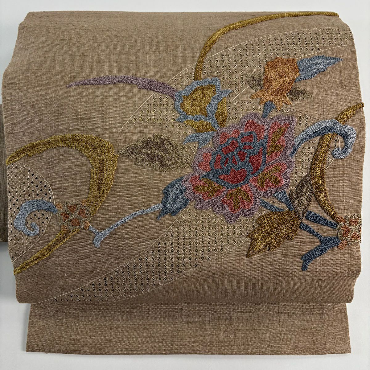 【美品】名古屋帶 秀品級 紬織織 草花紋紋 刺繡 茶 純蠶絲