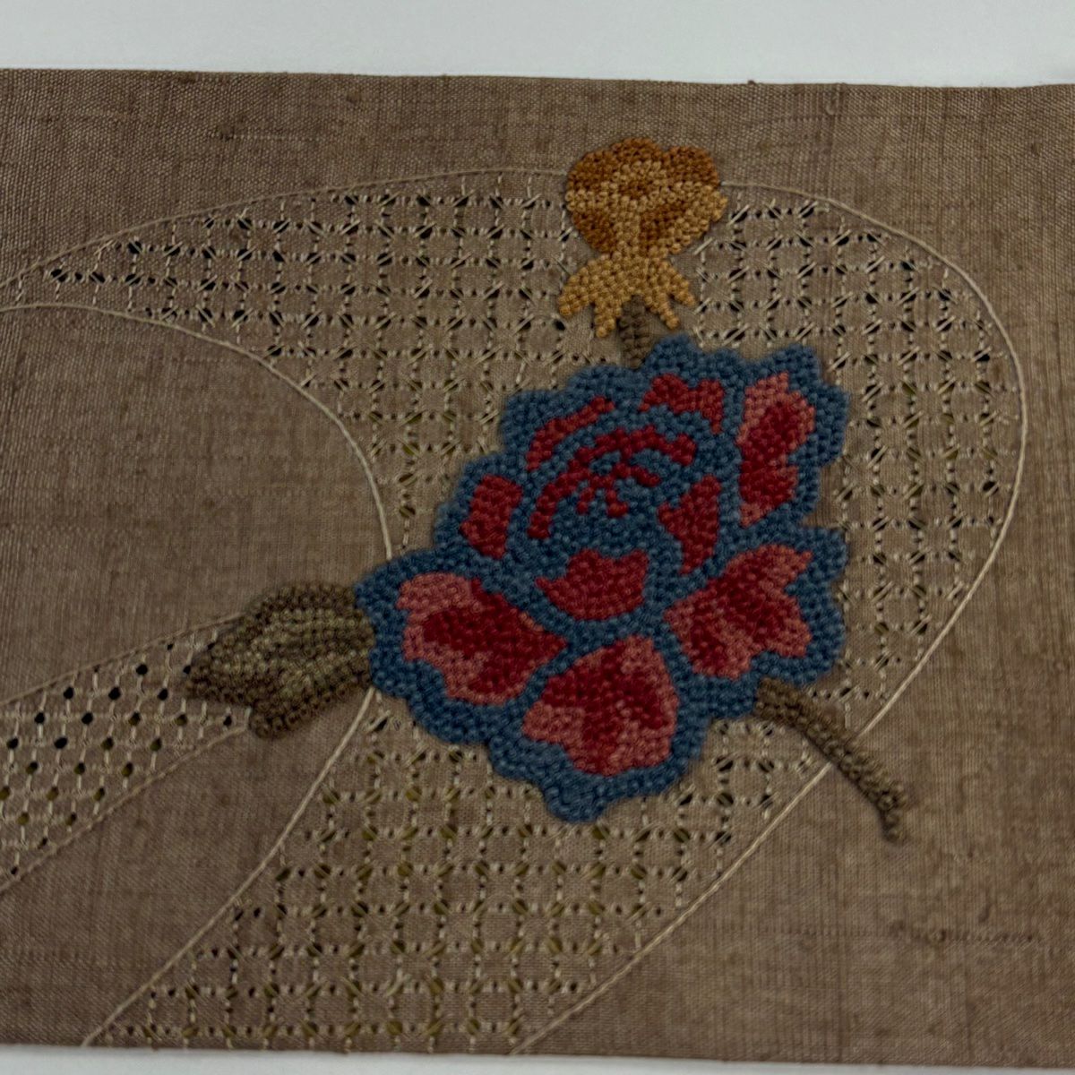 【美品】名古屋帶 秀品級 紬織織 草花紋紋 刺繡 茶 純蠶絲
