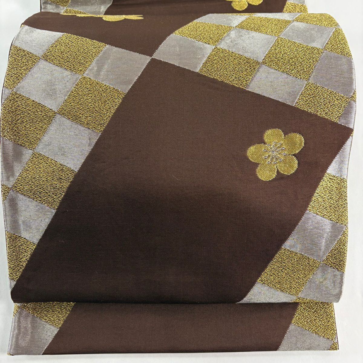 【美品】 袋帶 秀品級 市松樹 梅花 金銀彩 茶 六通 純蠶絲