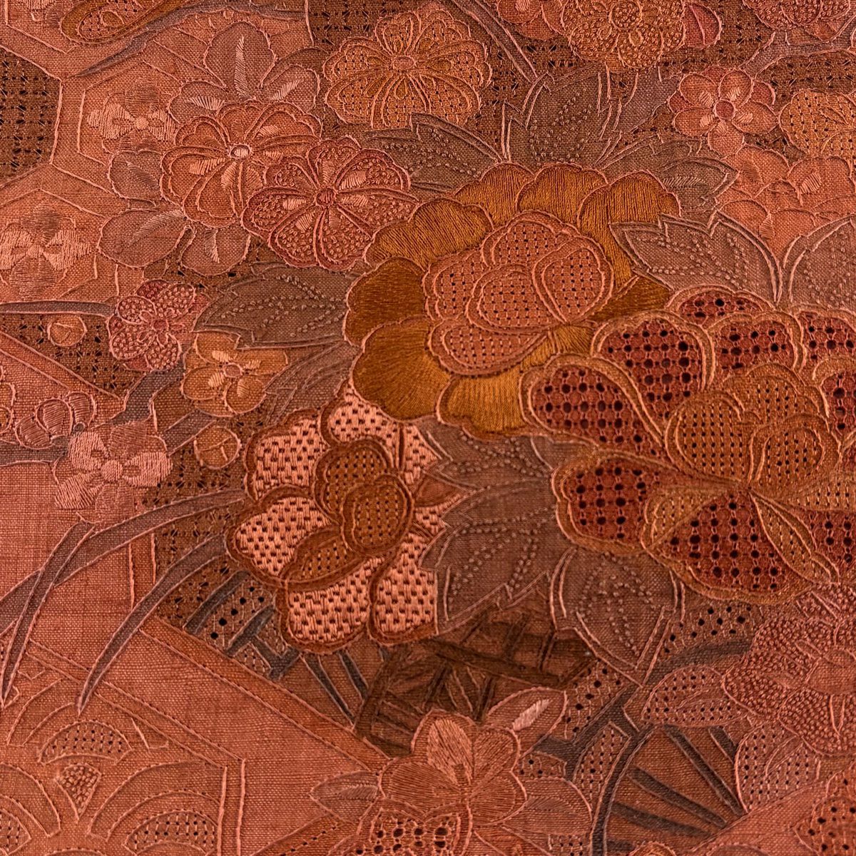 【美品】 袋帶 秀品級 紬織織地 關西仕立 花車 寶盡くし 刺繡 紅茶 お太鼓柄 純蠶絲