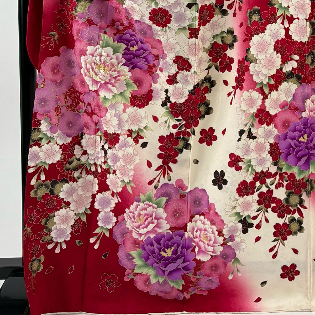 【美品】振袖禮服 身長170cm 袖長66cm M 雙層 牡丹 櫻花 刺繡 金銀彩 奶油色 純蠶絲 名品級