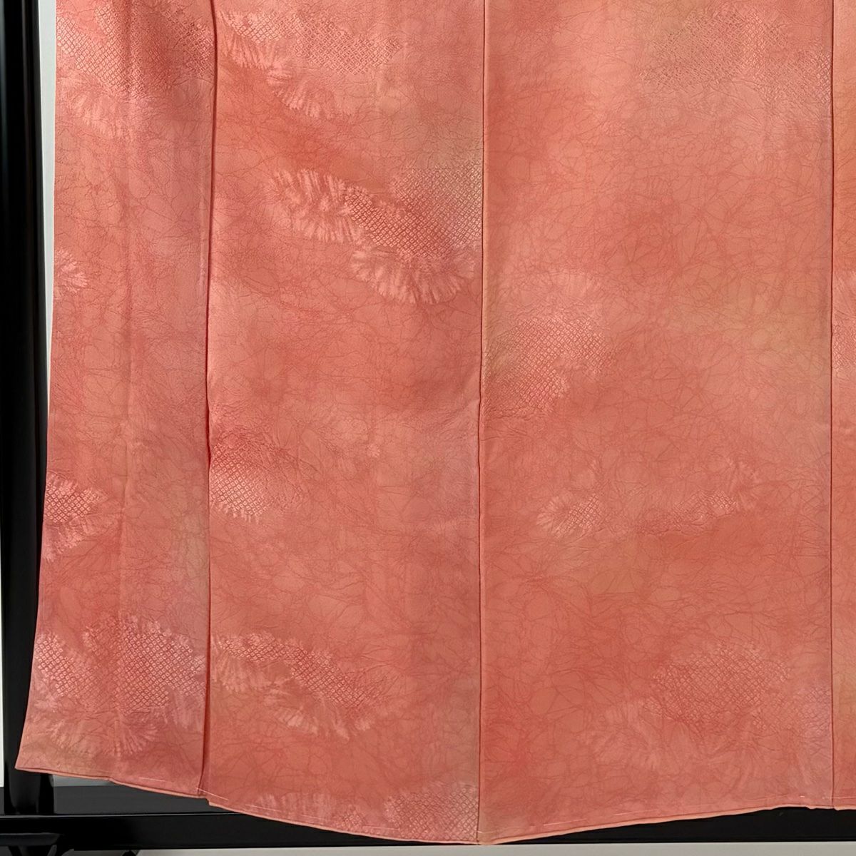【美品】 小紋 身長158.5cm 袖長64cm M 雙層 地紋 漸層 粉紅 純蠶絲 優品級 一つ紋