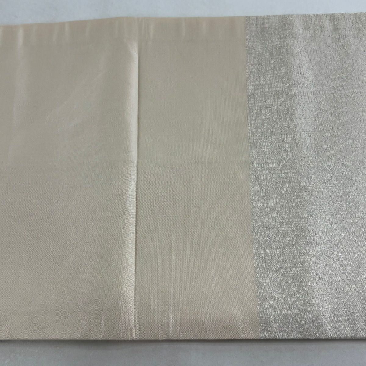【美品】 開口名古屋帶 優品級 扇子子 銀線 奶油色 純蠶絲