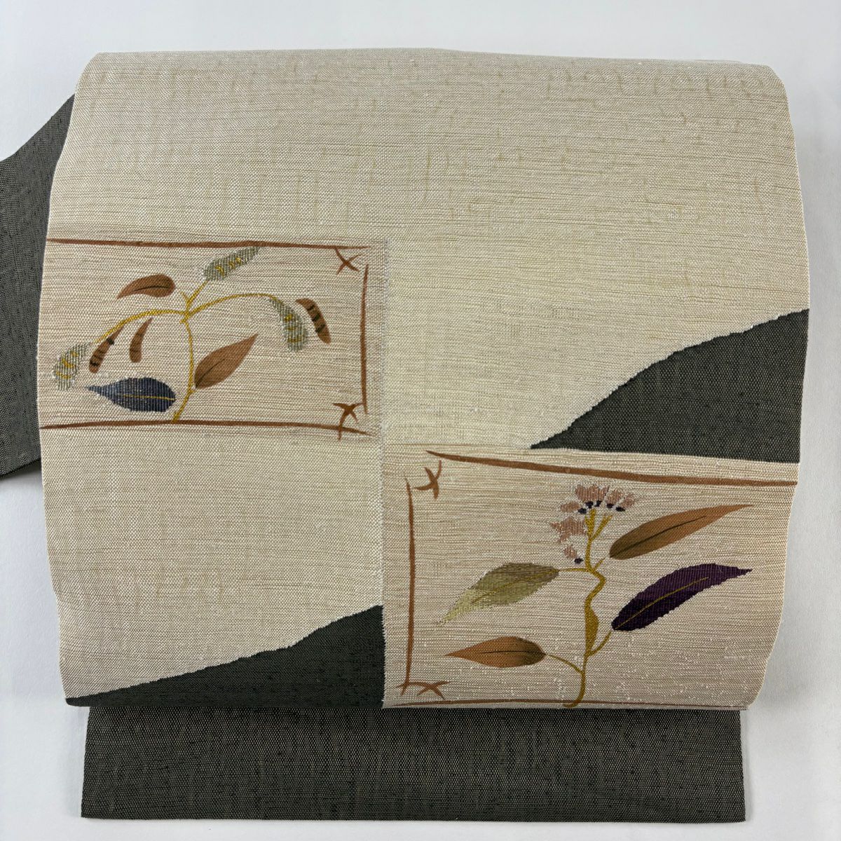 【美品】名古屋帶 優品級 草花紋 金糸 茶綠 純蠶絲