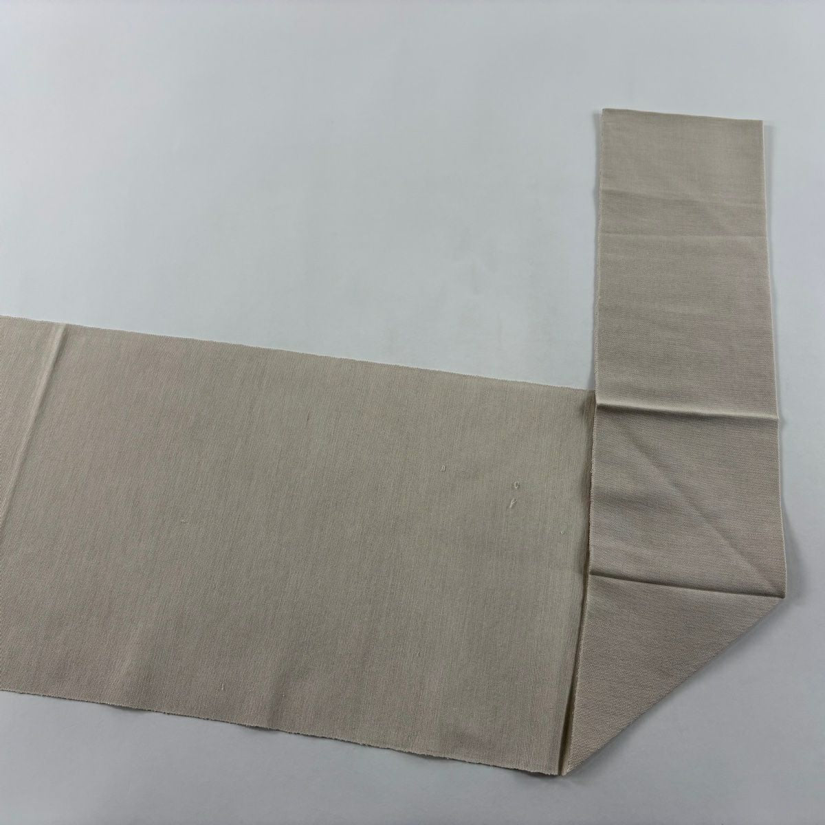 【美品】 名古屋帶 優品級 八寸名古屋帶 松樹葉仕立 花 青海波 金銀彩 米色 純蠶絲