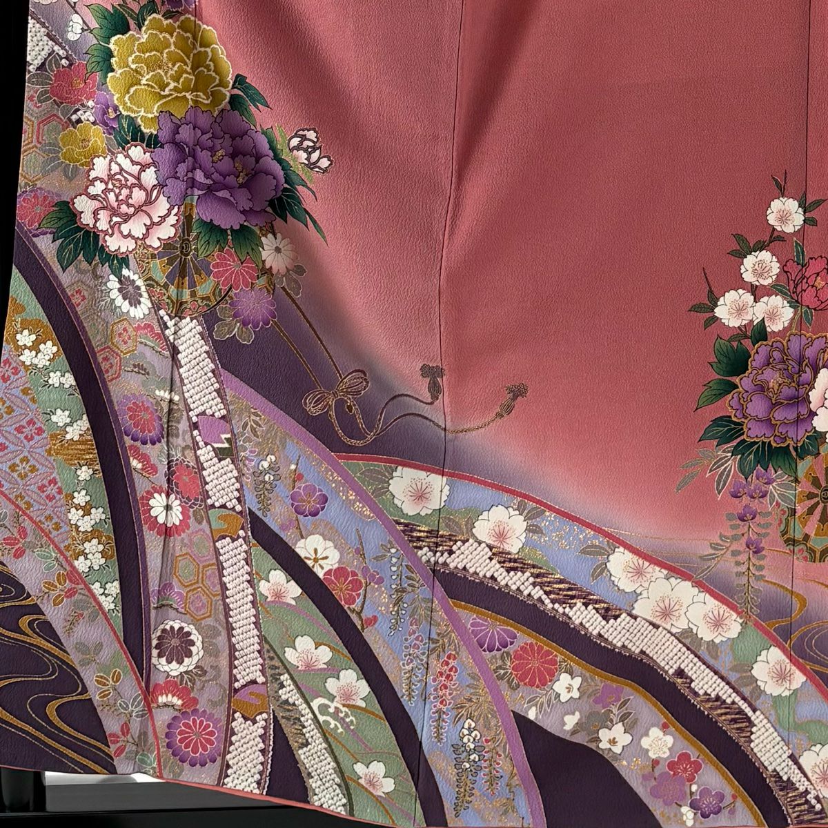 振袖禮服 身長158.5cm 袖長68cm L 雙層 鈴乃屋 花車 流水 金彩裝飾 漸層 粉紅 純蠶絲 優品級
