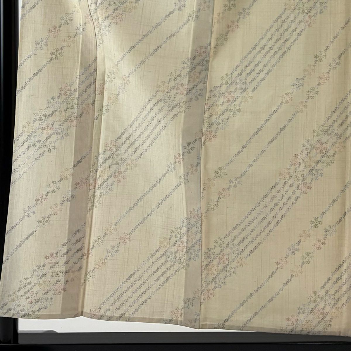紬織 身長157cm 袖長63.5cm S 單層 證書齊全 斜紋花 米色 純蠶絲 優品級