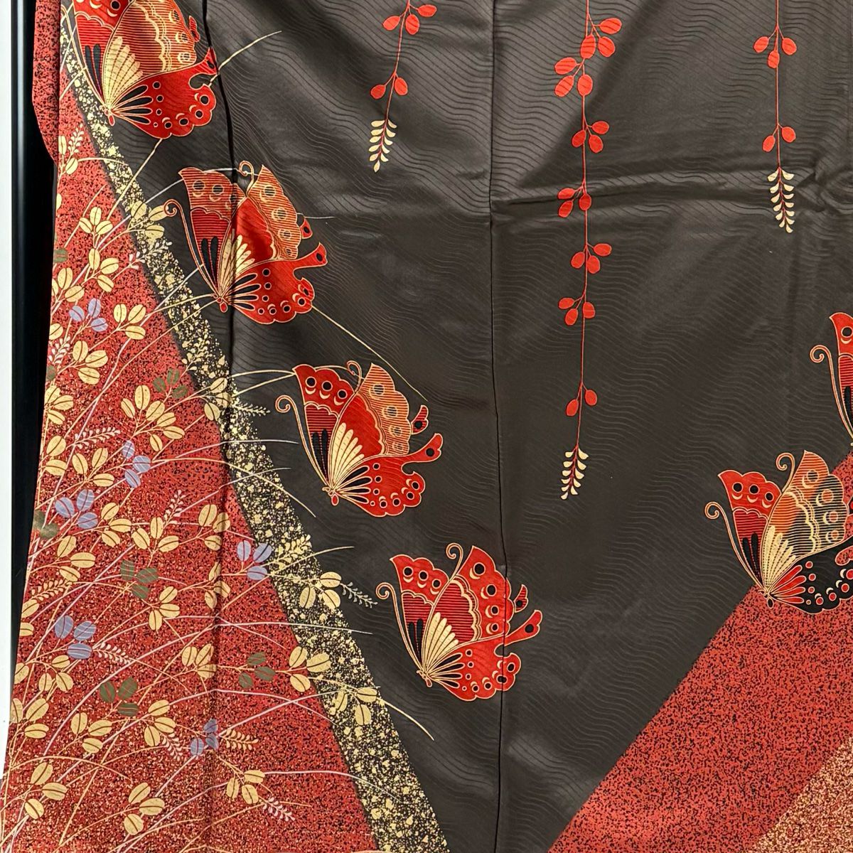 振袖禮服 身長164.5cm 袖長67.5cm L 雙層 萩 蝶 金彩裝飾 染分 焦茶 純蠶絲 秀品級