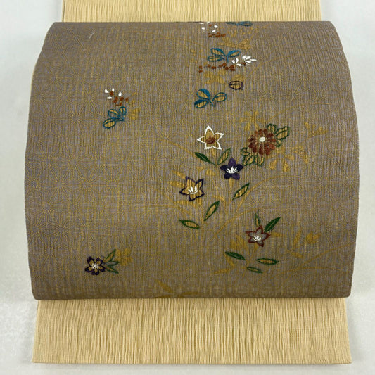 【美品】 袋帶 名品級 夏帶 秋草 麻葉 刺繡 金彩裝飾 米色 お太鼓圖案 純蠶絲