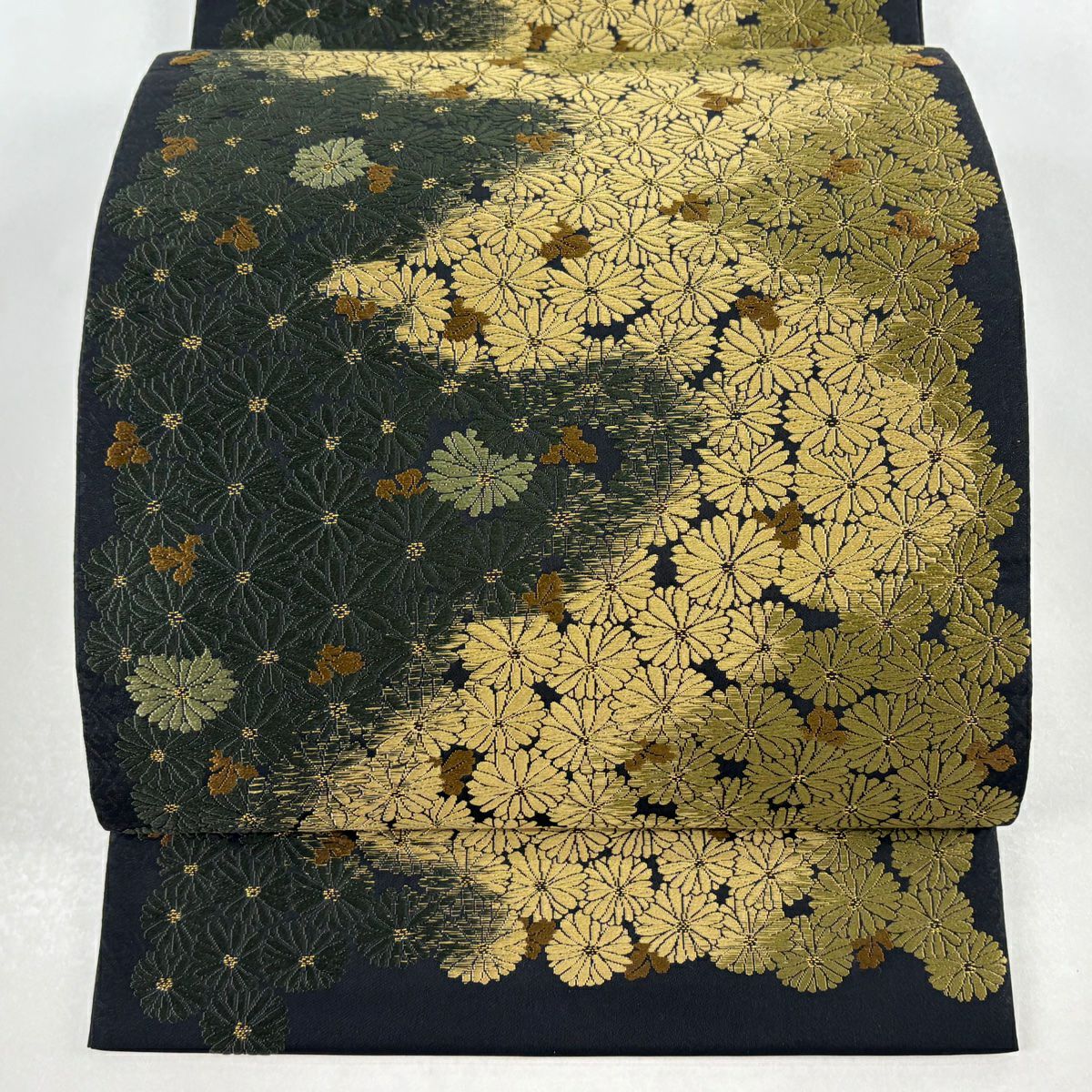 【美品】 袋帶 名品級 落款あり 晴祥 菊花 流水 唐織 金絲 黑 全通 純蠶絲