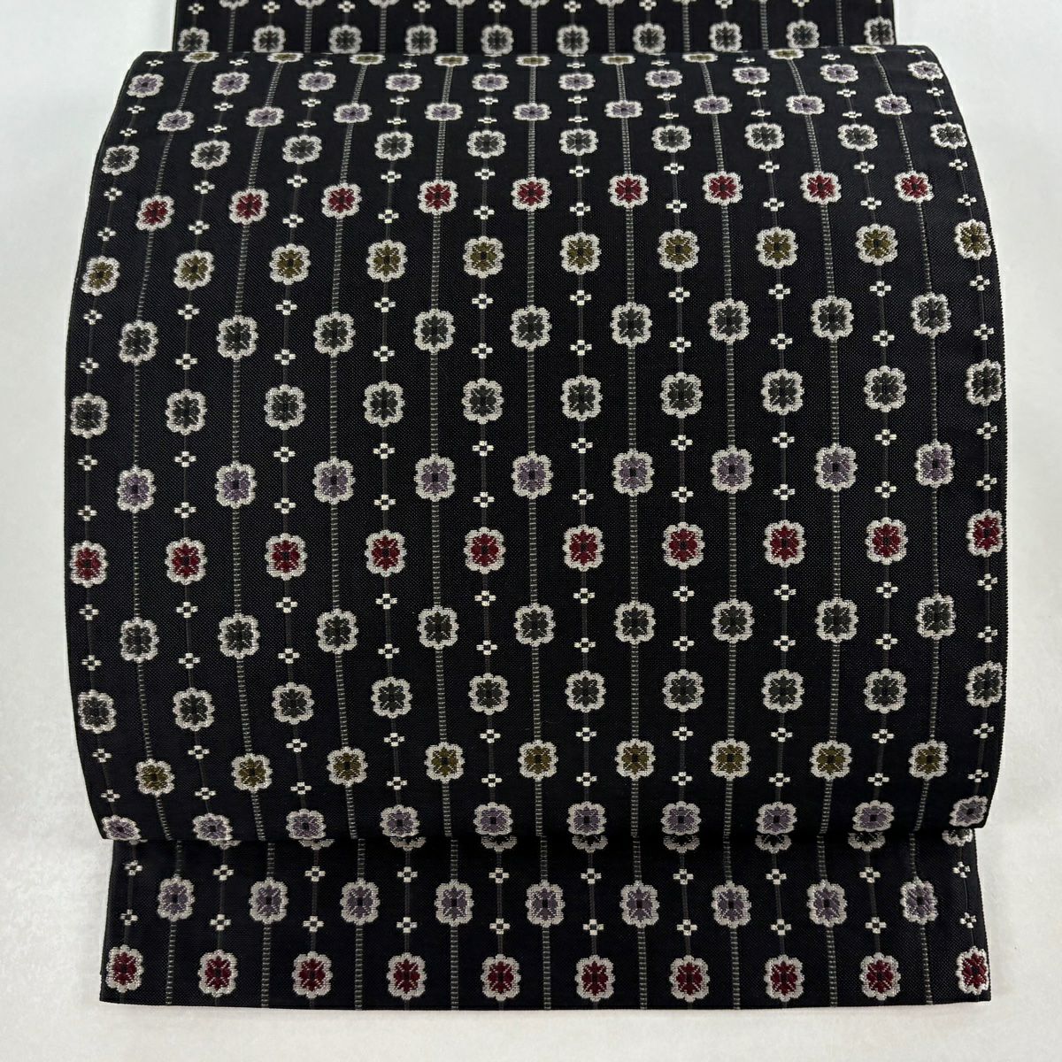 【美品】 袋帶 名品級 有落款 こむさでもーど 花 縞 黑 六通 純蠶絲
