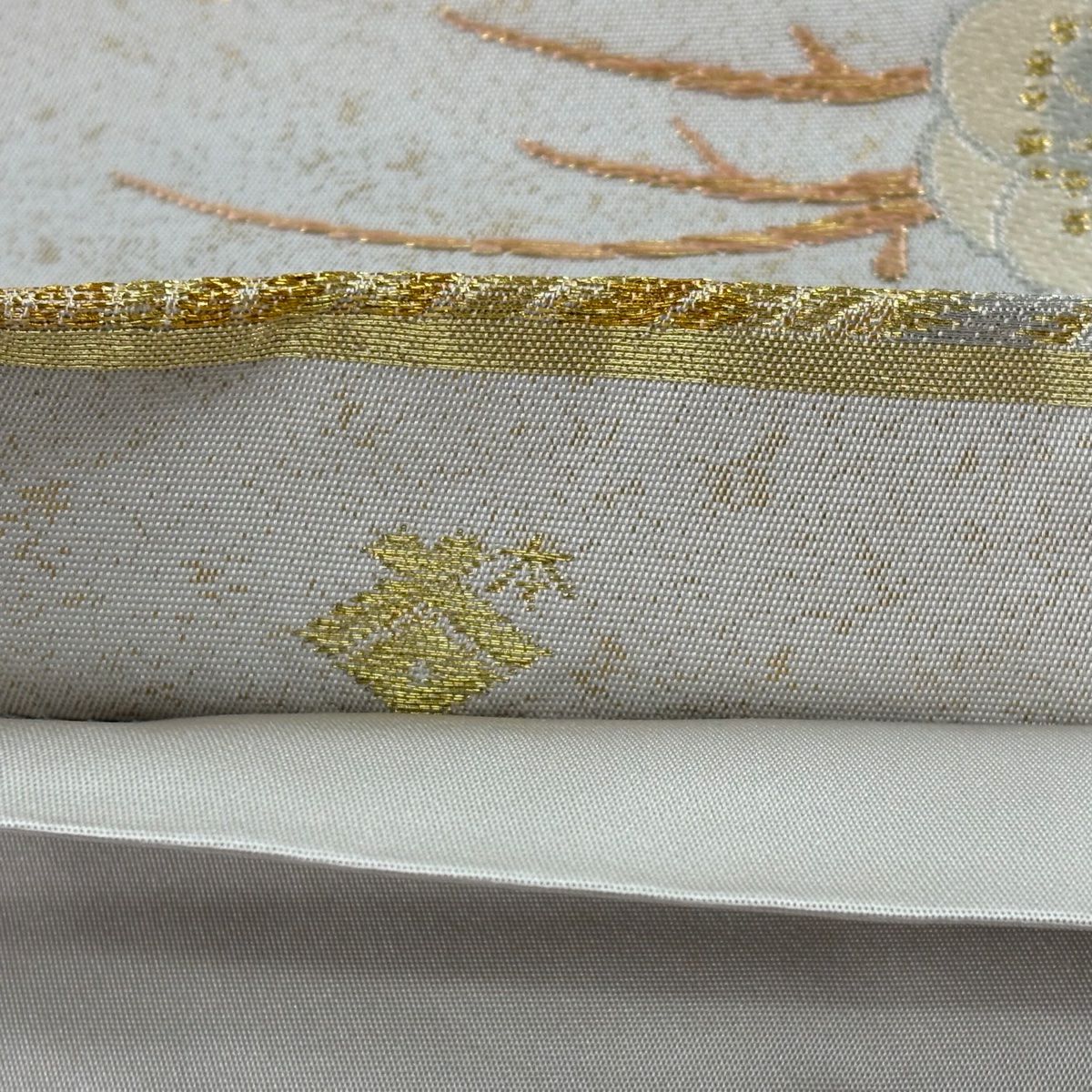 【美品】 袋帶 名品級 落款あり 本家加納 笠松樹 枝梅花 金銀彩 金金箔 灰色 六通 純蠶絲