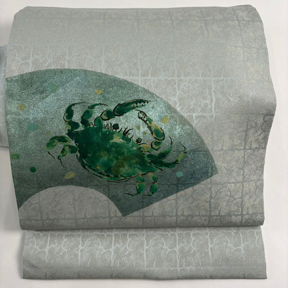 【美品】 名古屋帶 名品級 落款有 扇子面 蟹 金銀彩 金絲 青灰色 純蠶絲