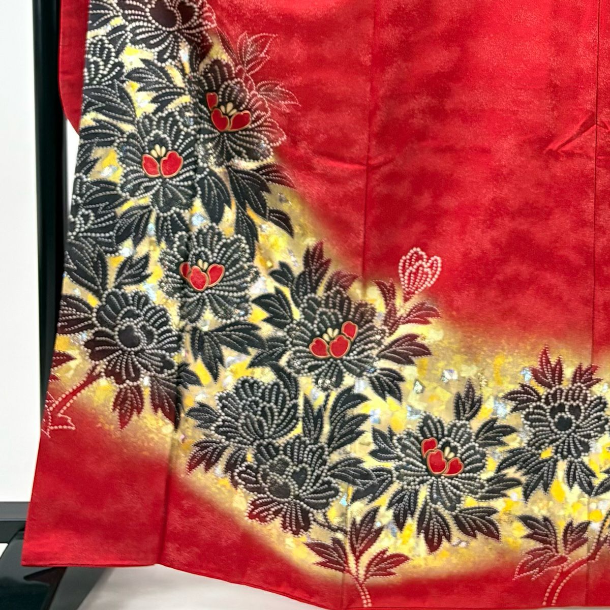 【美品】振袖禮服 身長165cm 袖長67cm M 雙層 草花紋紋 銀通 金銀彩 紅 純蠶絲 名品級