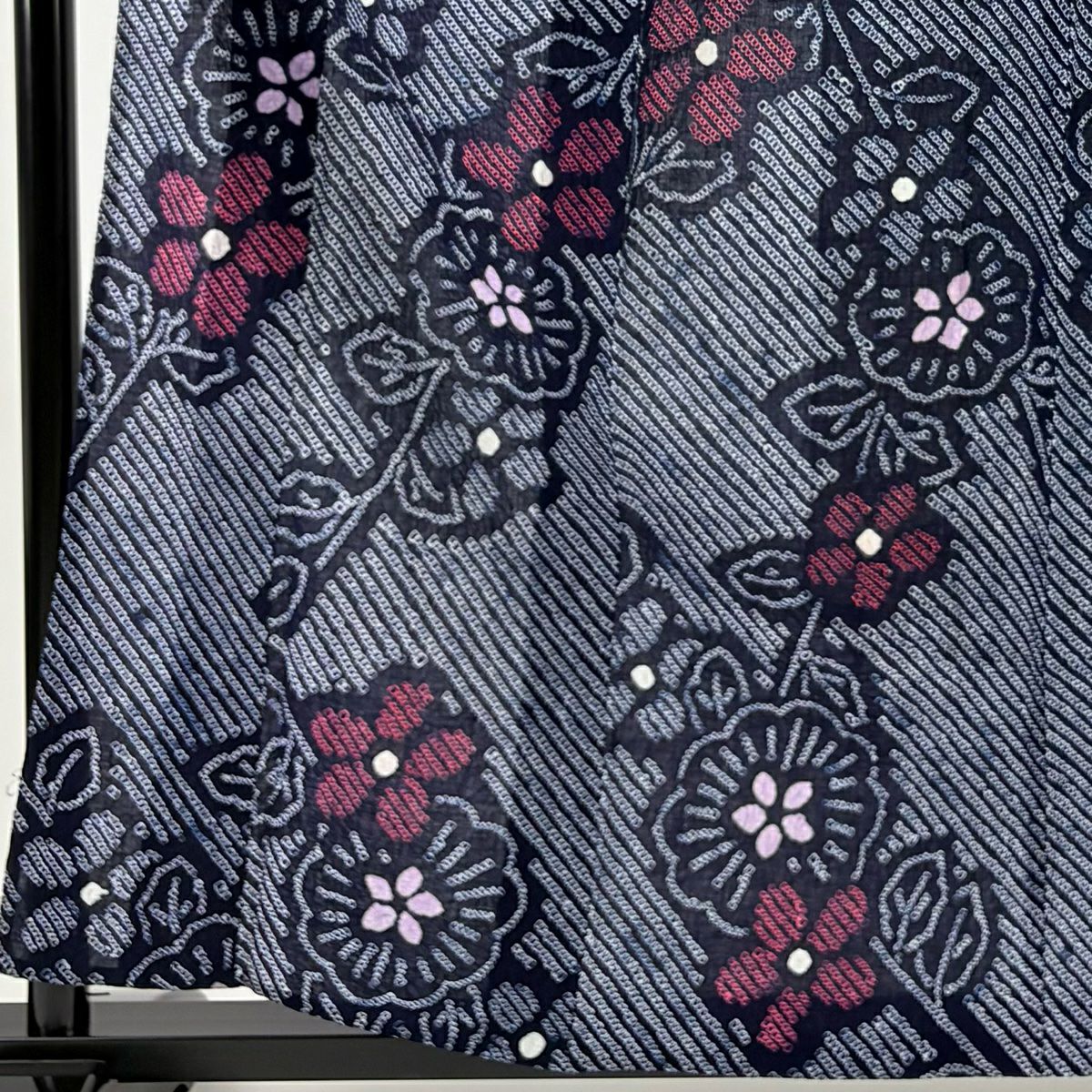 【美品】 浴衣 身長160cm 袖長61cm S 絞染浴衣 草花紋紋 深藍 純棉 名品級