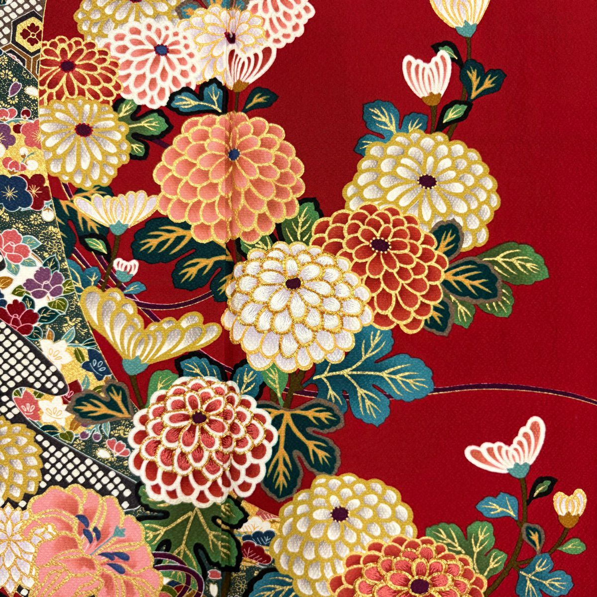 振袖禮服 身長160cm 袖長67cm M 雙層 菊花 牡丹 金絲 金銀彩 紅 純蠶絲 名品級