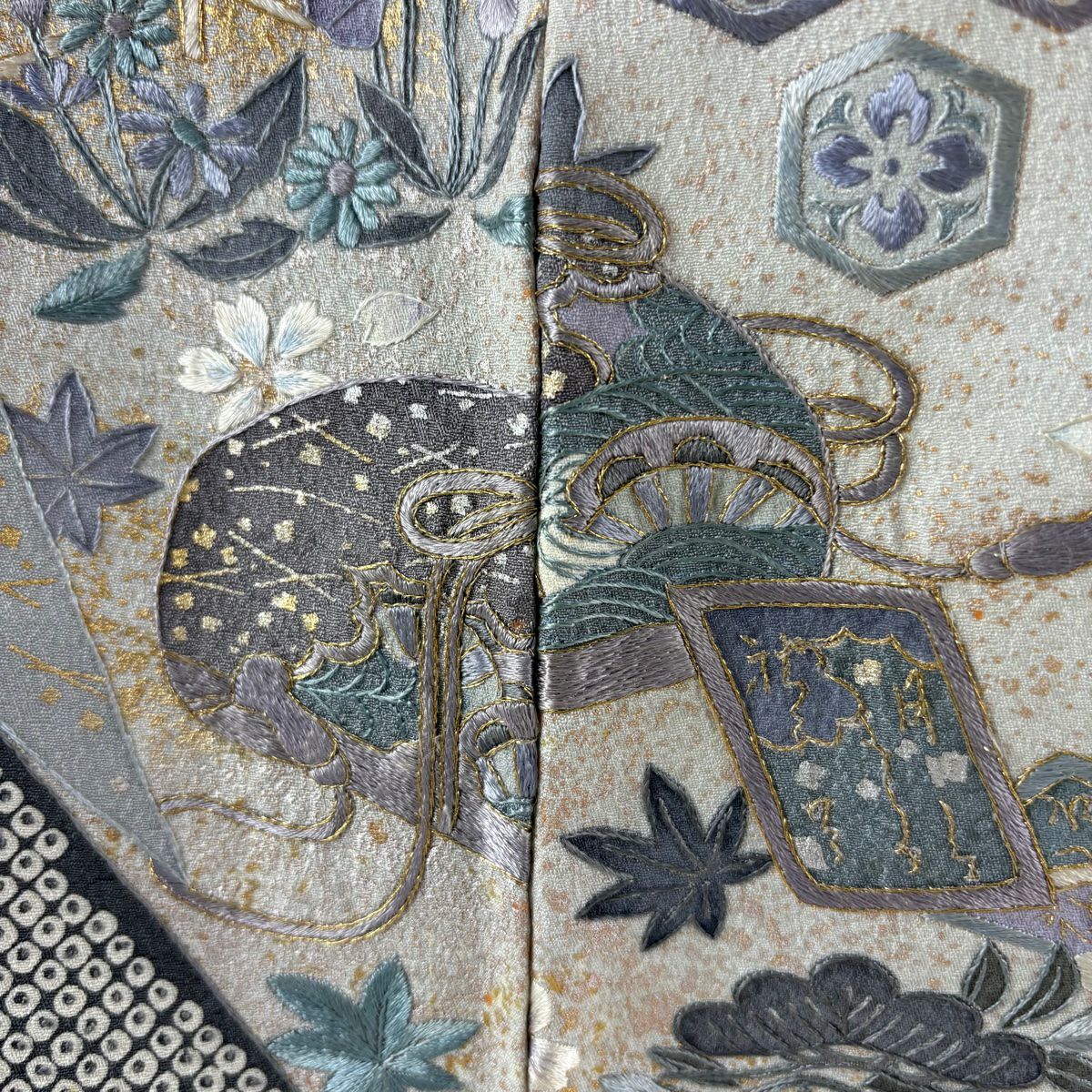 訪問服 身長152cm 袖長62cm S 雙層 桧扇子 鼓 刺繡 金糸 灰白 純蠶絲 逸品級