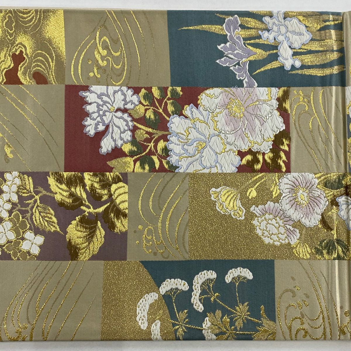 【美品】 袋帶 秀品級 短冊 草花紋 金銀彩 唐織 米色 六通 純蠶絲