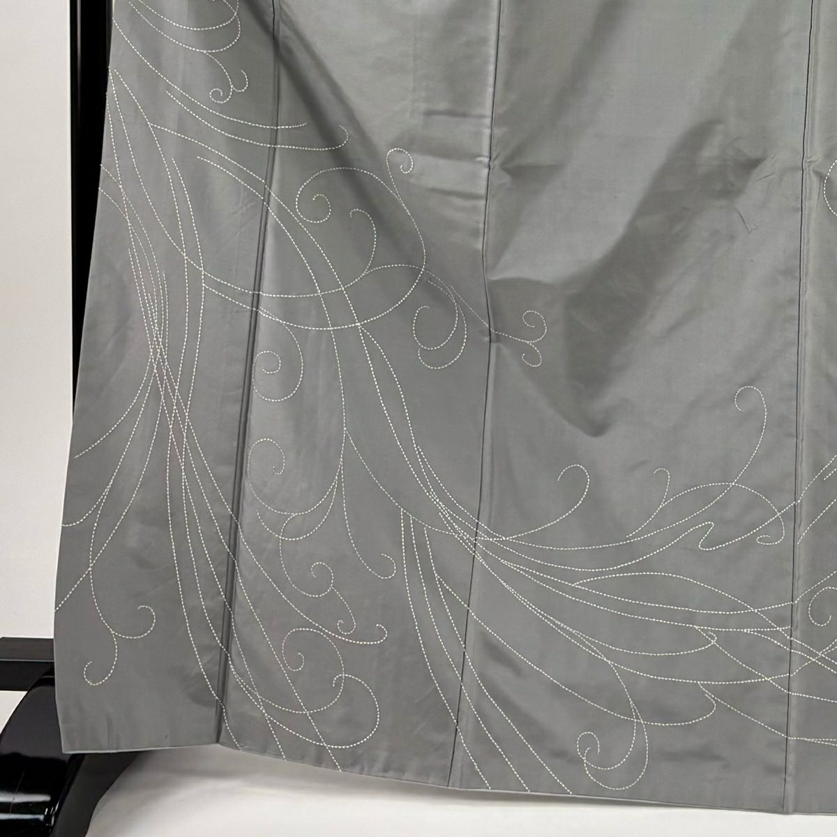 訪問服 身長169cm 袖長65.5cm M 雙層 紬織織 唐草紋 刺繡 灰 純蠶絲 名品級