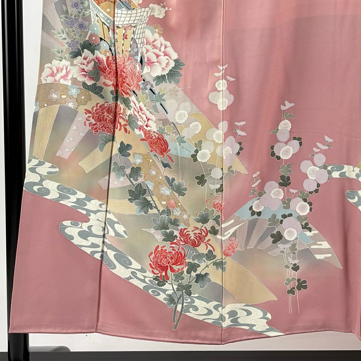 色留袖禮服 身長153cm 袖長67cm M 雙層 御所車 草花紋紋 金銀彩 漸層 粉紅 純蠶絲 秀品級 一つ紋