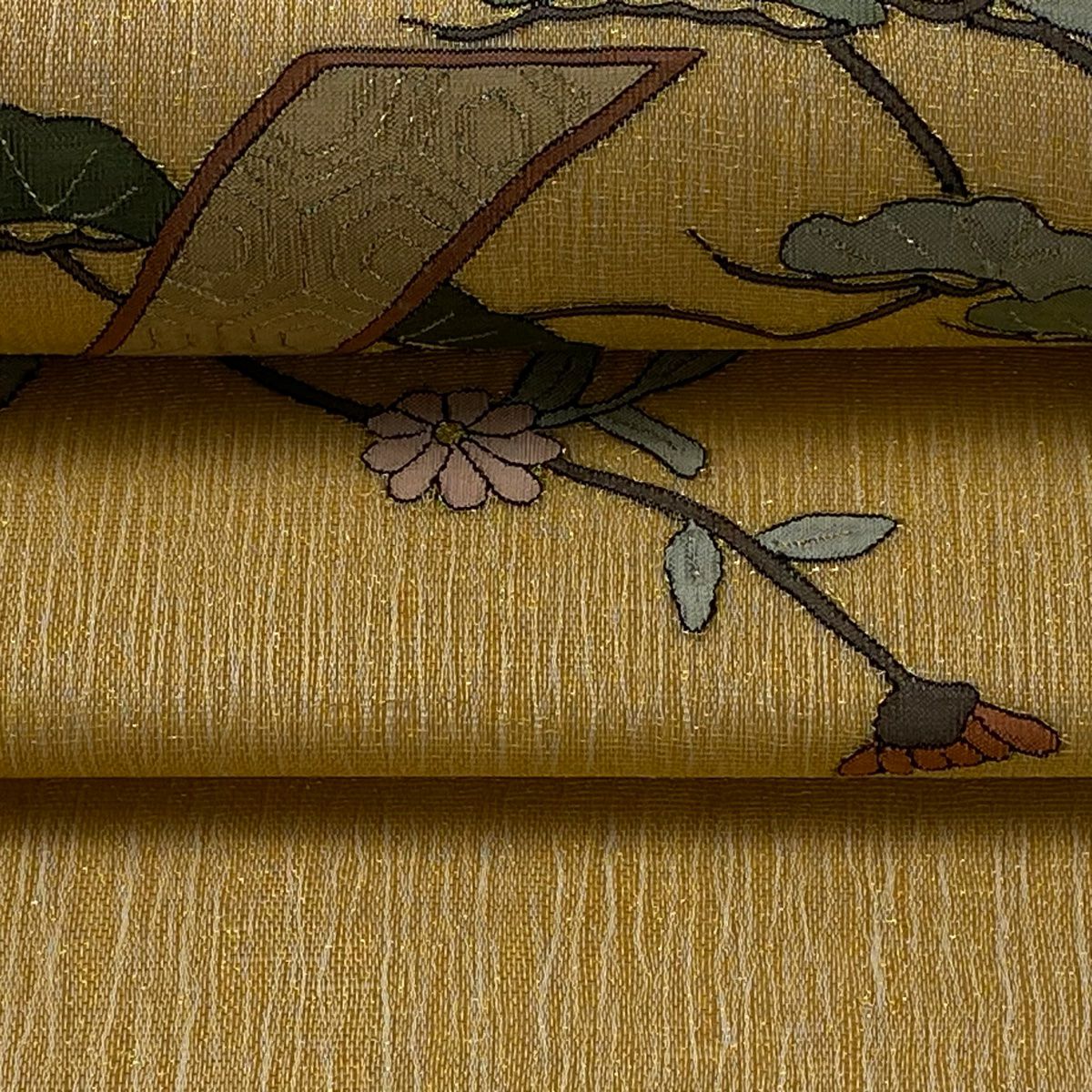 【美品】 袋帶 逸品級 夏帶 菊花 松樹 金銀彩 橙色 大鼓圖案 純蠶絲