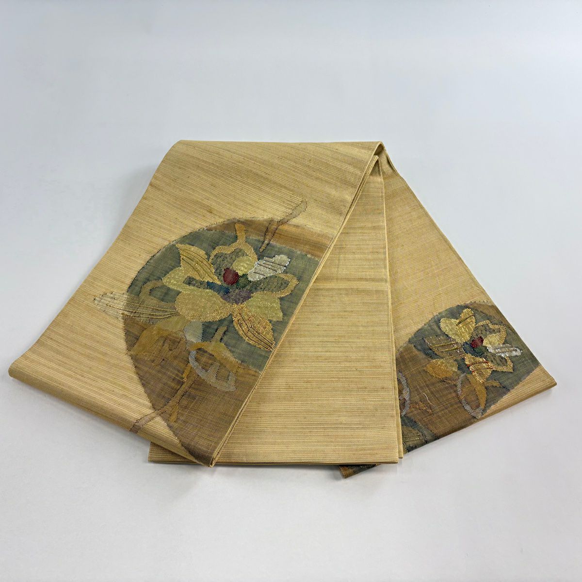 【美品】 袋帶 秀品級 草花紋紋 金金箔 淺茶 細鼓圖案 純蠶絲