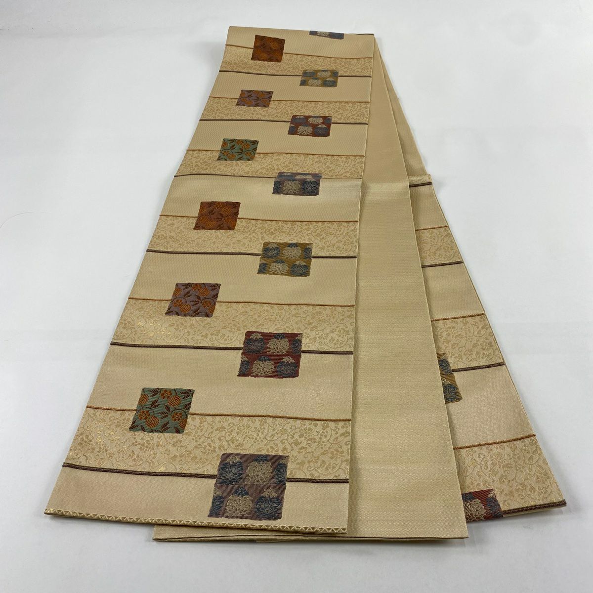 【美品】 袋帶 秀品級 花兔 縞 金絲 金金箔 米色 六通 純蠶絲
