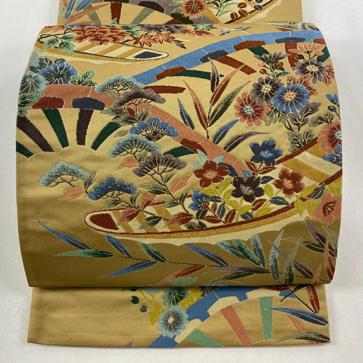 【美品】 袋帶 逸品級 白綾苑大庭 落款 秋草 舟 金金箔 淺茶 六通 純蠶絲