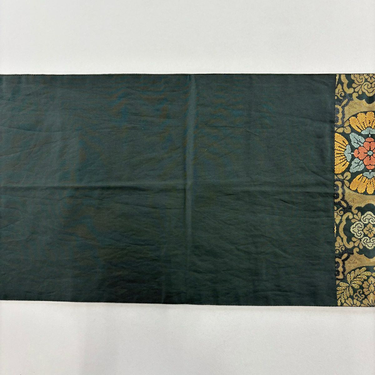 【美品】 袋帶 秀品級 有落款 華紋 金糸 金金箔 深綠 六通 純蠶絲