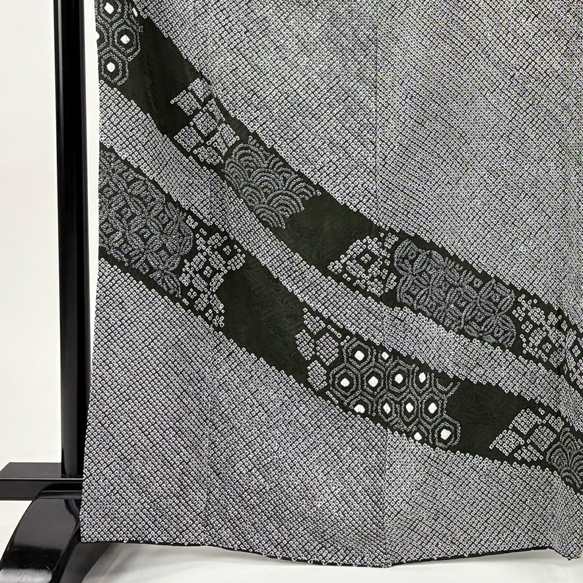 【美品】 付下 身長164.5cm 袖長65cm M 雙層 青海波 七寶紋 絞染 黑 純蠶絲 名品級