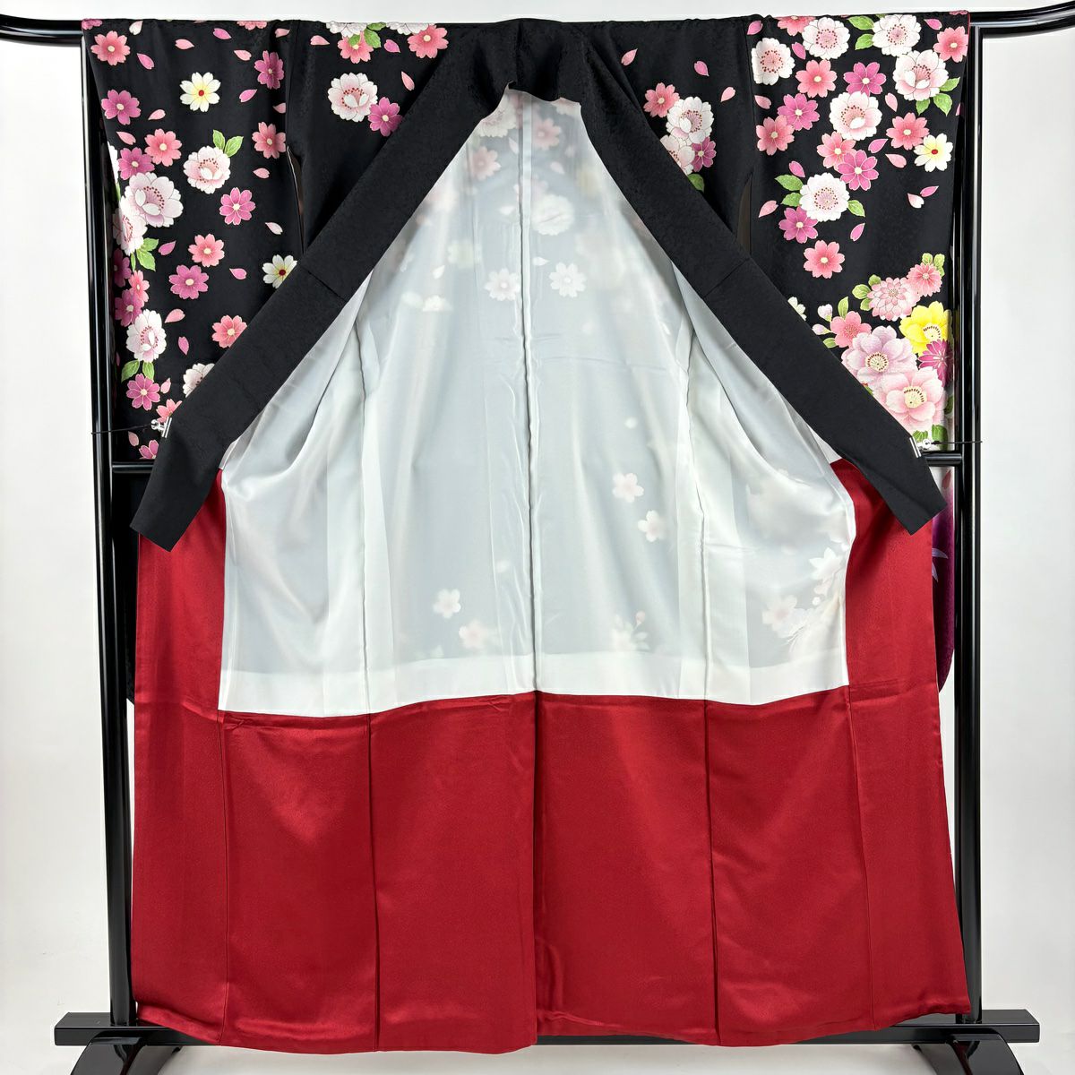 【美品】振袖禮服 身長160.5cm 袖長67.5cm L 雙層 櫻花 手毬 金絲 金銀彩 黑 純蠶絲 名品級