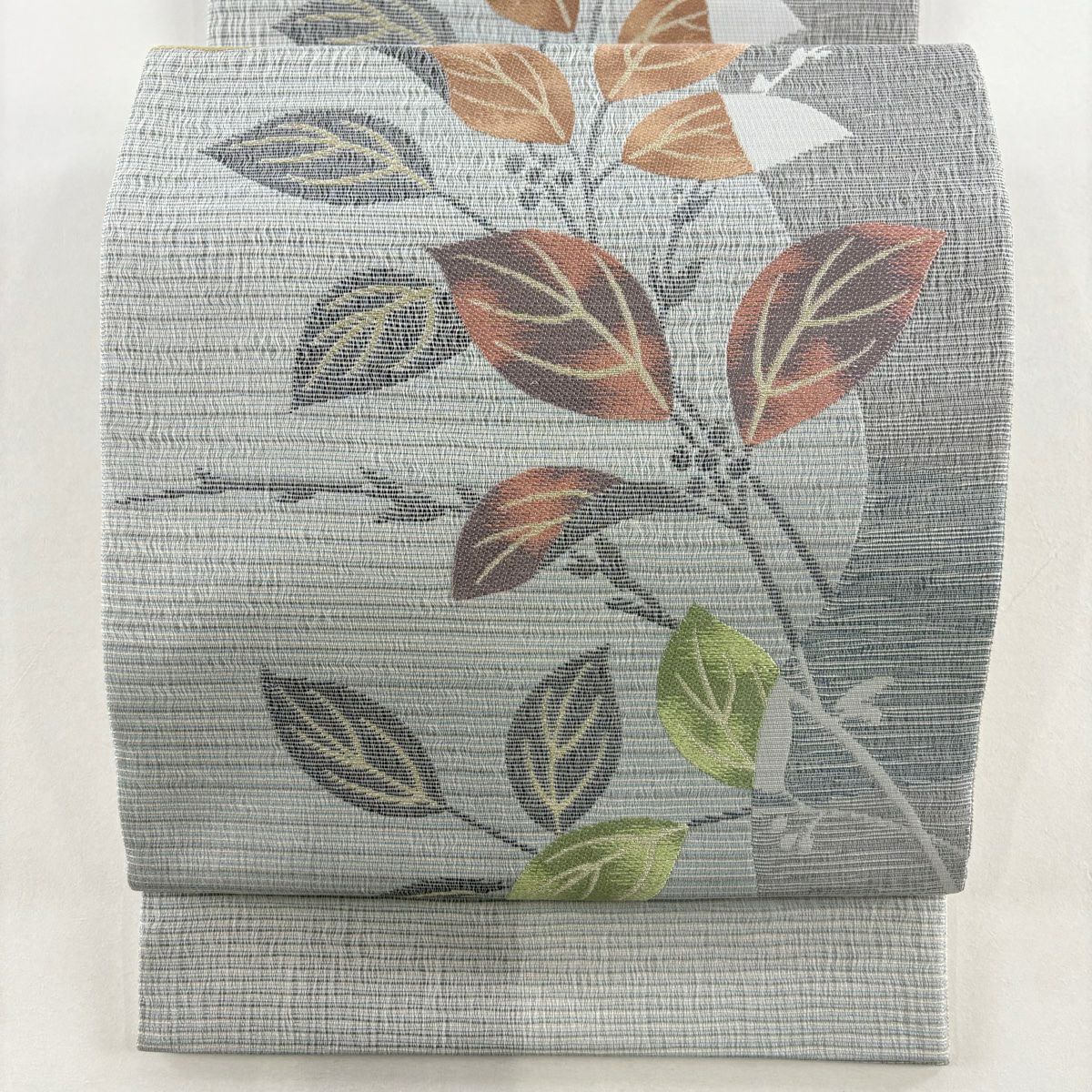 【美品】 袋帶 名品級 落款あり 証紙あり 葉と実 縞 深藍灰 六通 純蠶絲