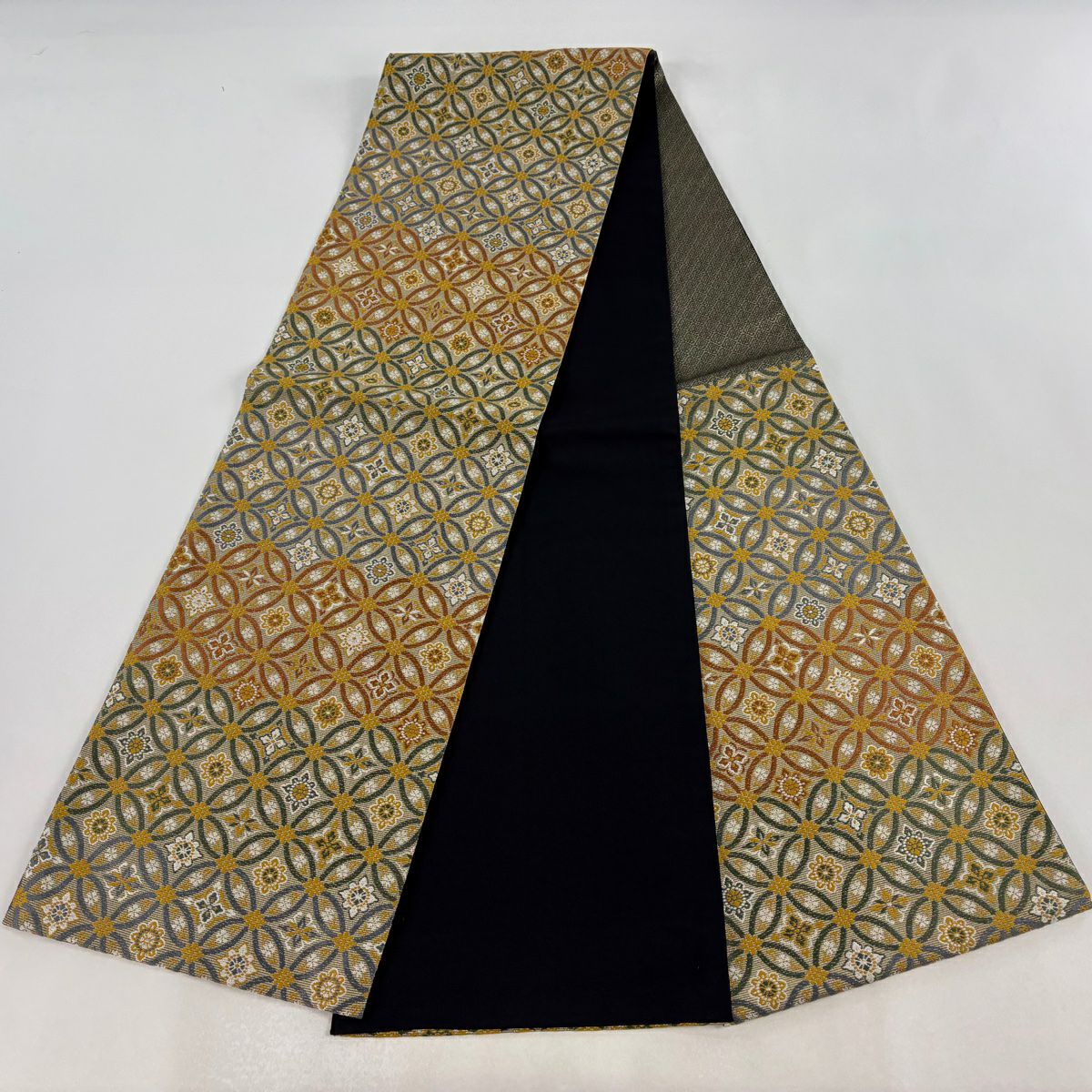 【美品】 袋帶 名品級 七寶繋 花 金絲 金 六通 純蠶絲