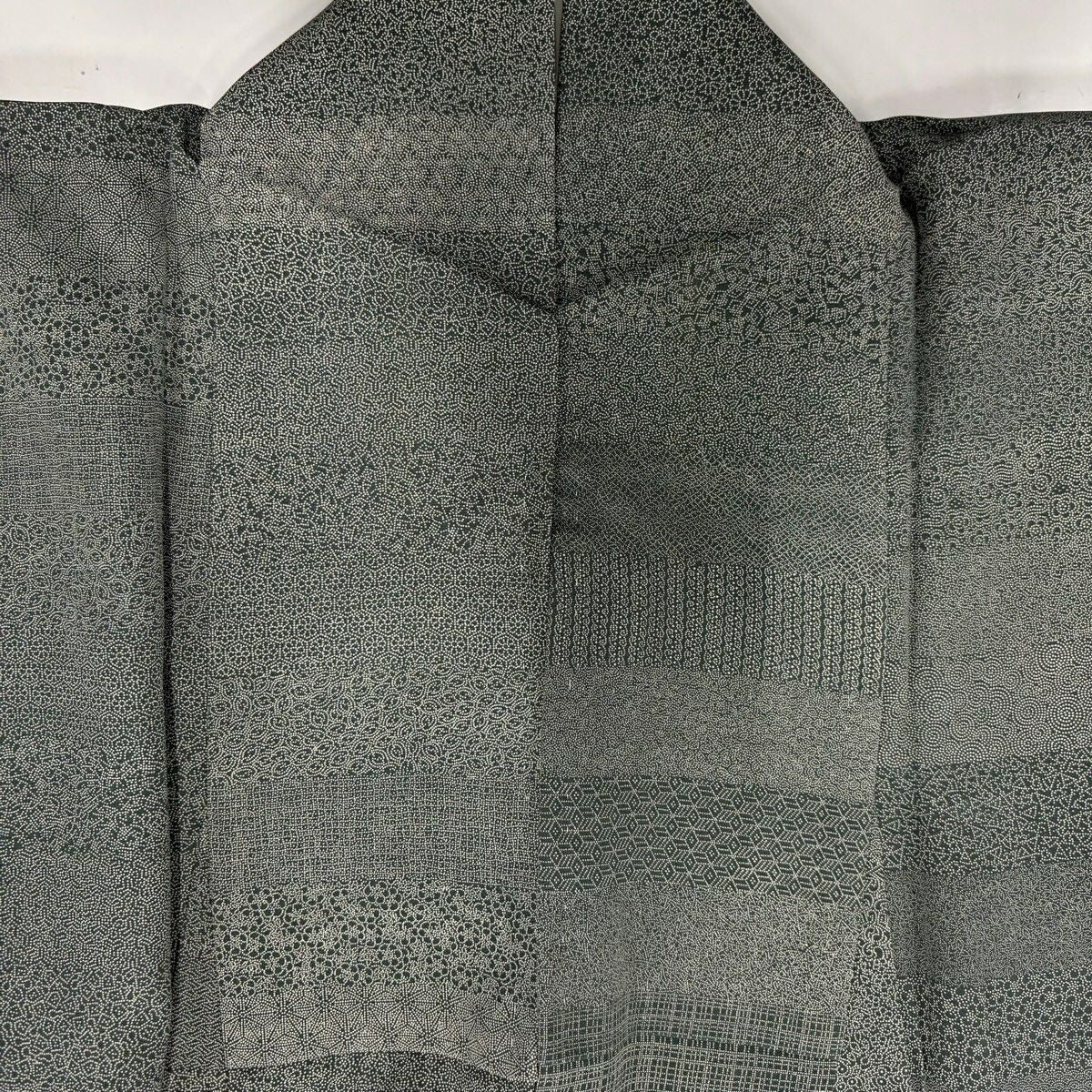 江戶小紋 身長157cm 袖長63cm S 雙層 落款あり 寄せ花 灰綠 純蠶絲 名品級