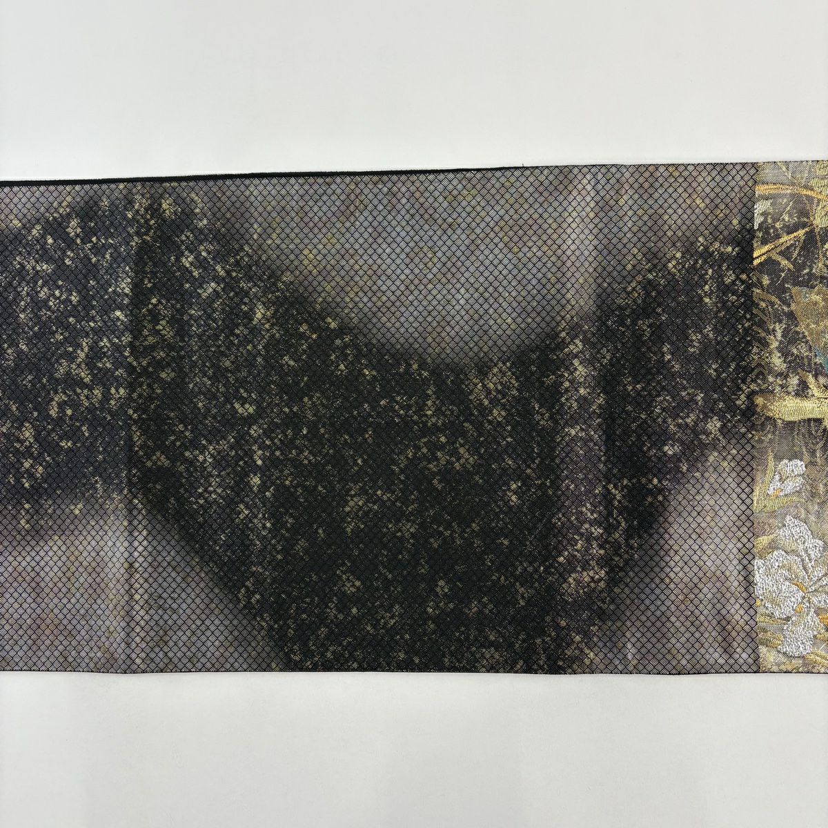 【美品】 袋帶 秀品級 招壽金金箔 琳派八橋紋 金絲 黑 六通 純蠶絲