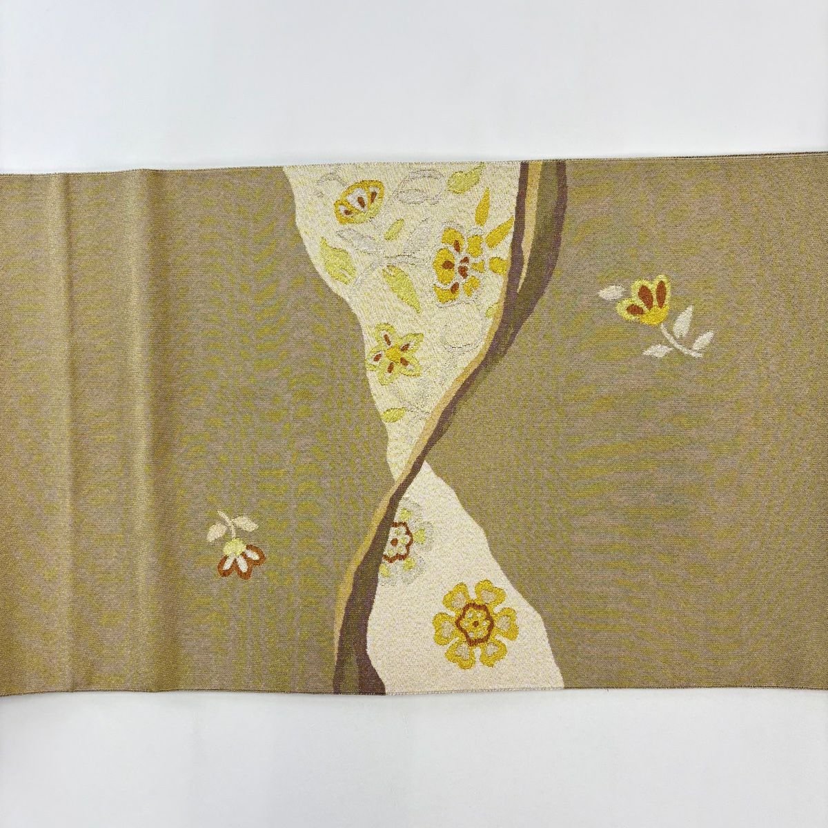 【美品】 袋帶 秀品級 草花紋紋 金銀彩 米色 大鼓圖案 純蠶絲