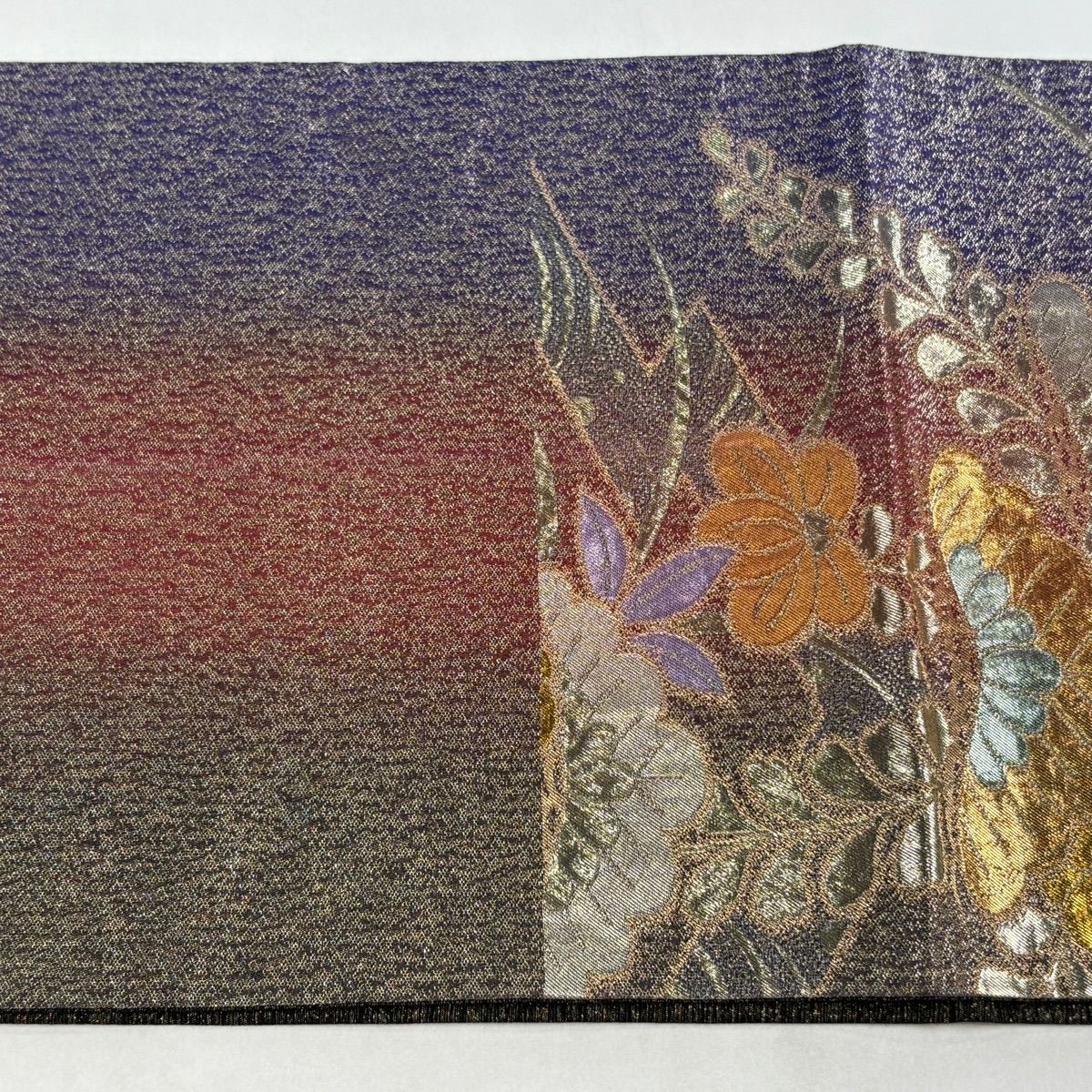 【美品】 袋帶 秀品級 笠松樹 草花紋 金糸 金金箔 紫 六通 純蠶絲