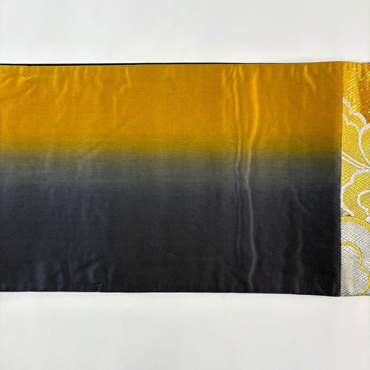 【美品】 袋帶 秀品級 草花紋紋 金銀彩 金 純蠶絲