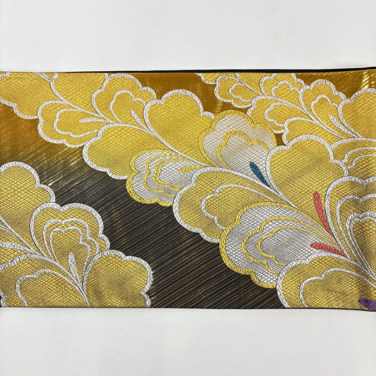 【美品】 袋帶 秀品級 草花紋紋 金銀彩 金 純蠶絲
