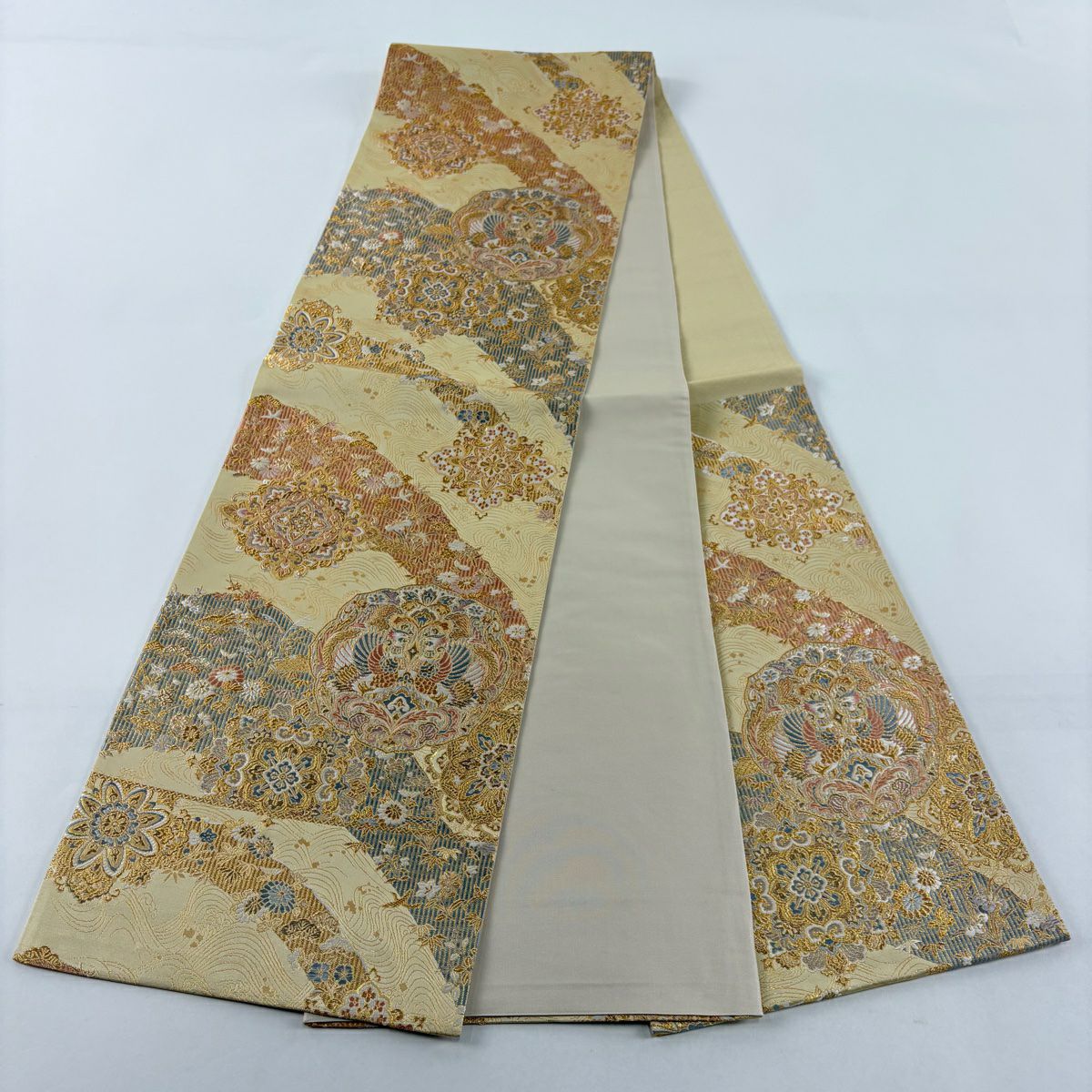【美品】 袋帶 秀品級 向鳥 華紋 金銀絲 金金箔 金色 六通 純蠶絲