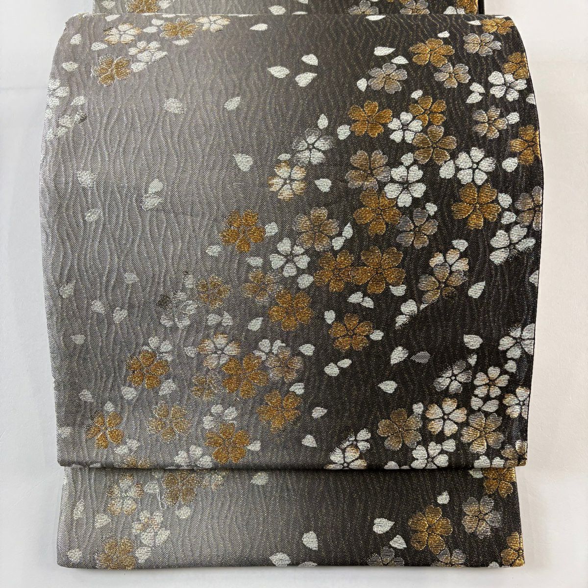 【美品】 袋帶 秀品級 櫻花花瓣 金金箔 金銀彩 墨色 六通 純蠶絲