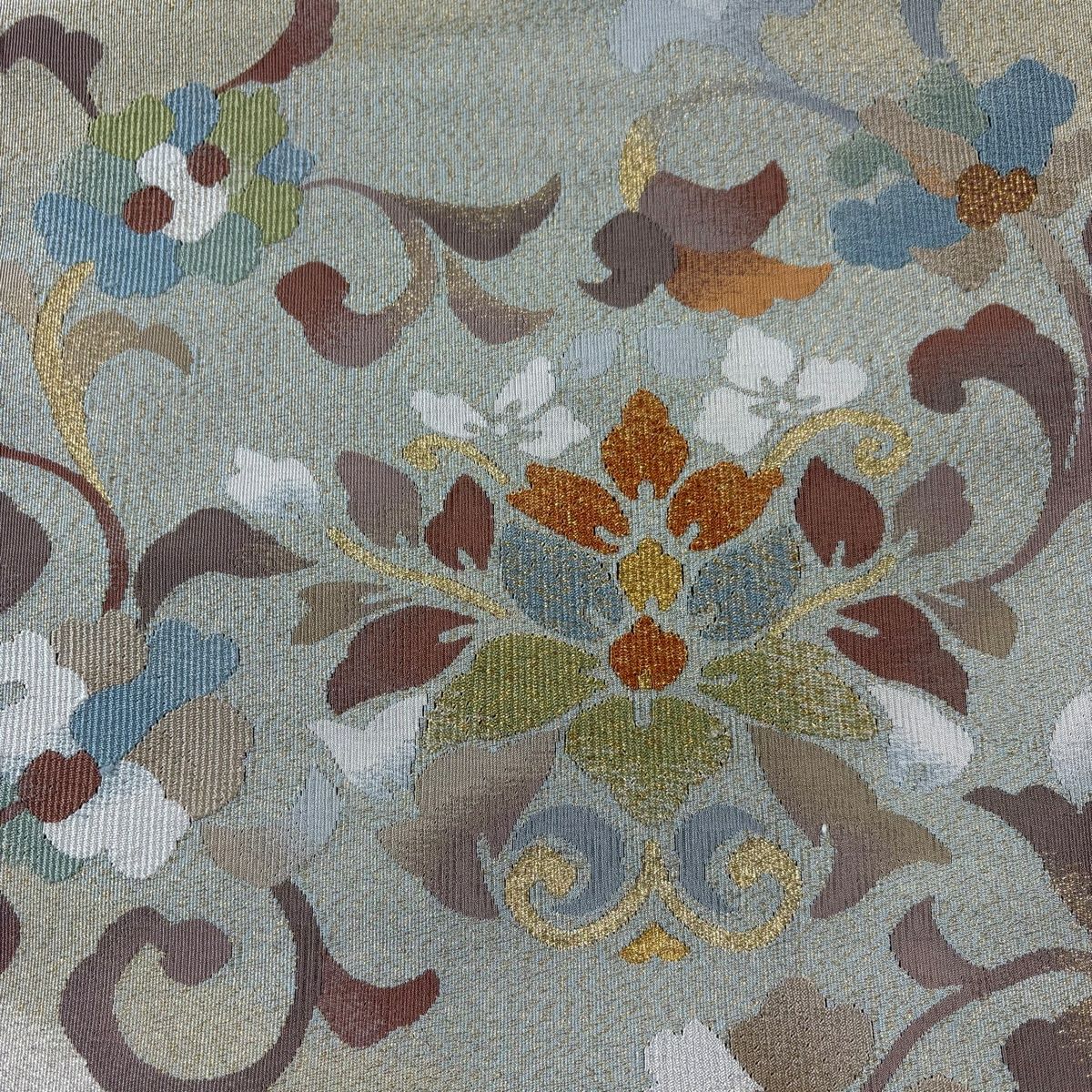 【美品】 名古屋帶 秀品級 八寸名古屋帶 松樹葉仕立 草花紋 金糸 金色 純蠶絲