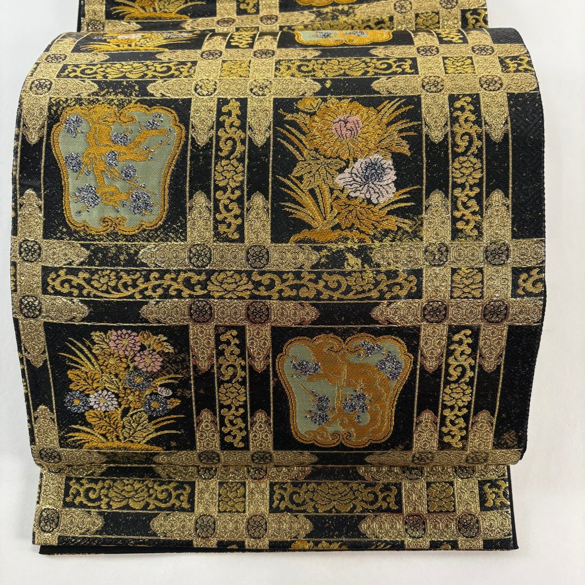 【美品】 袋帶 秀品級 證書齊全 格天井 草花紋紋 金絲 金金箔 黑 六通 純蠶絲