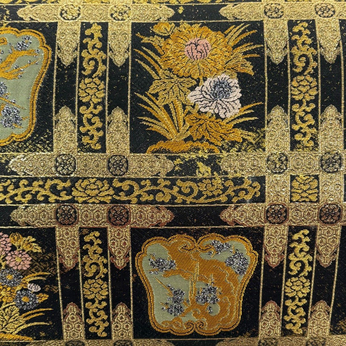 【美品】 袋帶 秀品級 證書齊全 格天井 草花紋紋 金絲 金金箔 黑 六通 純蠶絲