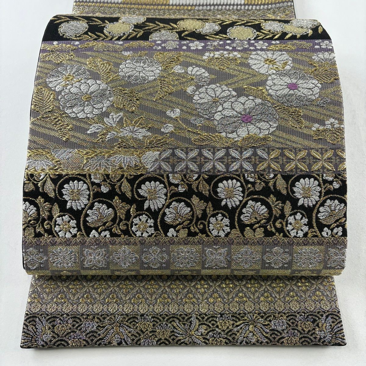 【美品】 袋帶 名品級 能衣名品級百段 段紋 金銀絲 黑 六通 純蠶絲