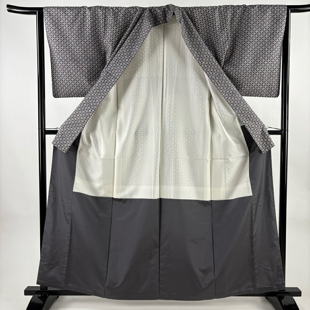 【美品】 小紋 身長162.5cm 袖長64.5cm M 雙層 紬織織 幾何學 焦茶 純蠶絲 秀品級