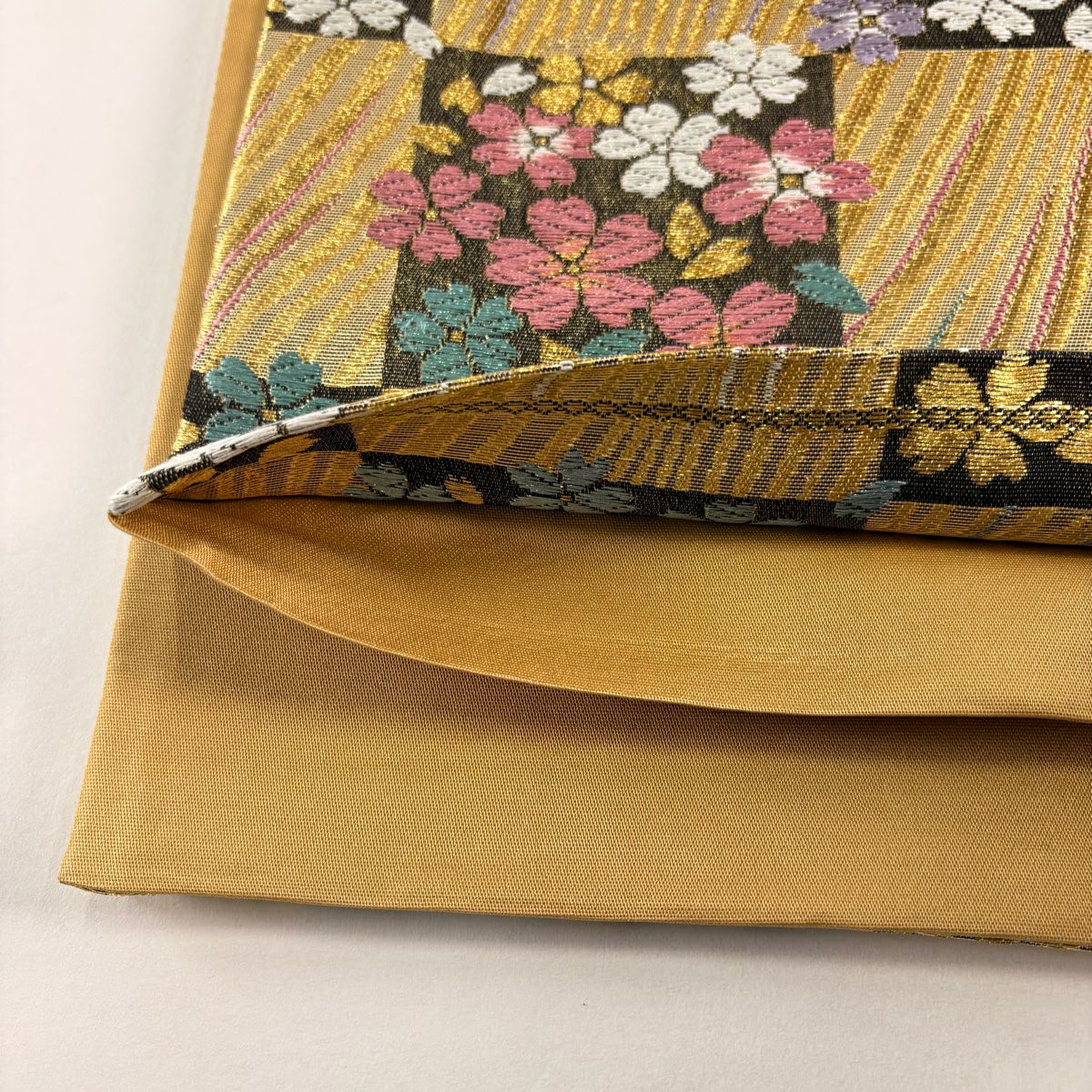 【美品】 袋帶 秀品級 市松樹 櫻花 金糸 金金箔 金色 六通 純蠶絲